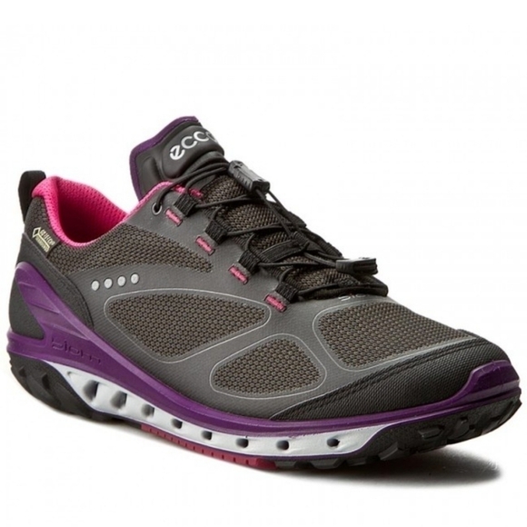 Ecco Women Biom Gore Tex Comfort Surround Sneakers sz 40 US 9.5 - Picture 1 of 13